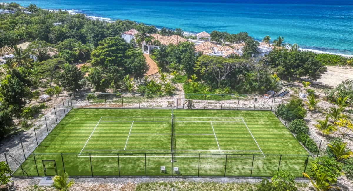 51 Location villa Terres Basses Saint Martin_terrain de tennis